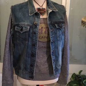 Ring of‎ Fire sleeveless jacket